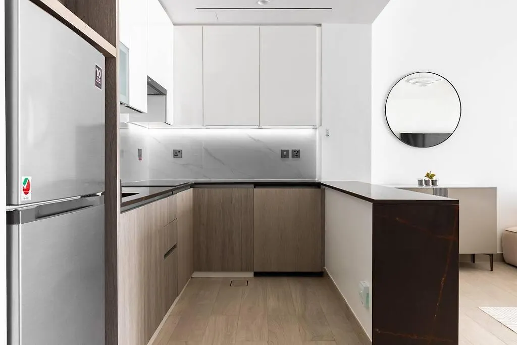 Studio Apartment Medore Tower Dubai