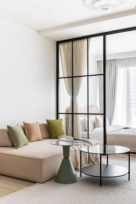 Studio Apartment Medore Tower Dubai United Arab Emirates